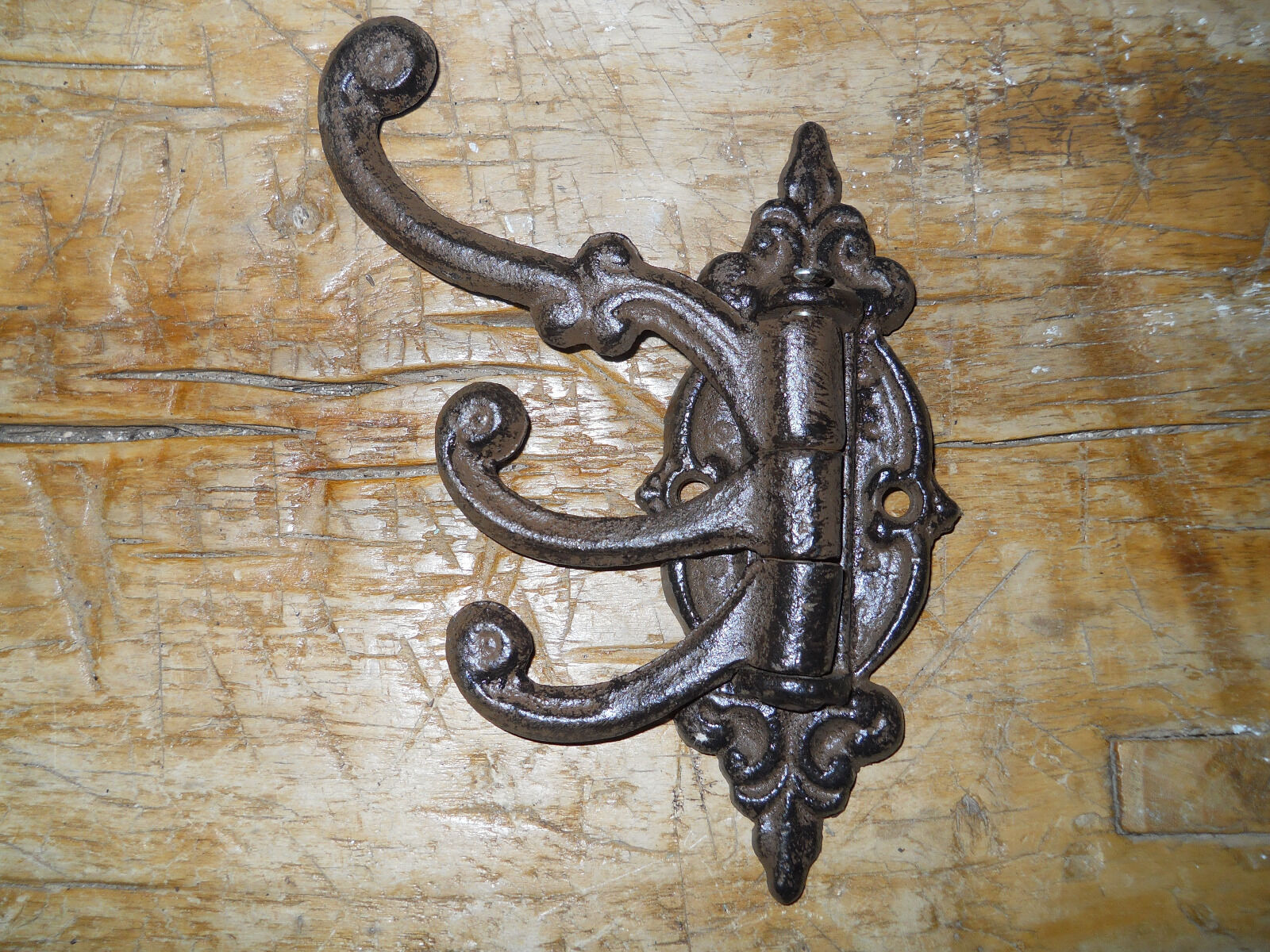 Products – Antiques,6 Cast Iron Antique Style SWIVEL Coat Hooks